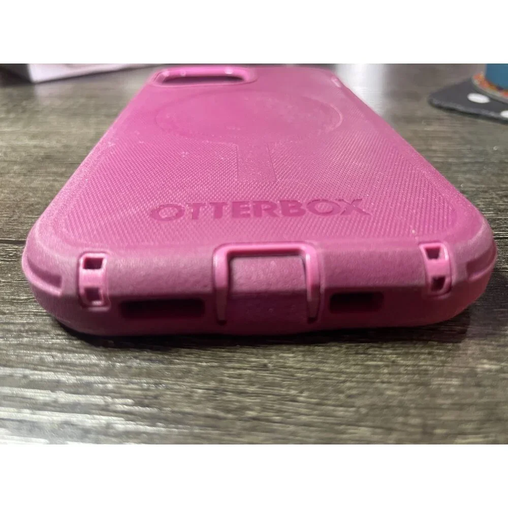 OtterBox Foxberry Pink Case for iPhone 11 Pro Max - MagSafe Compatible - Used
